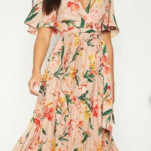 PrettyLittleThing Floral Maxi Dress in Pink and Green